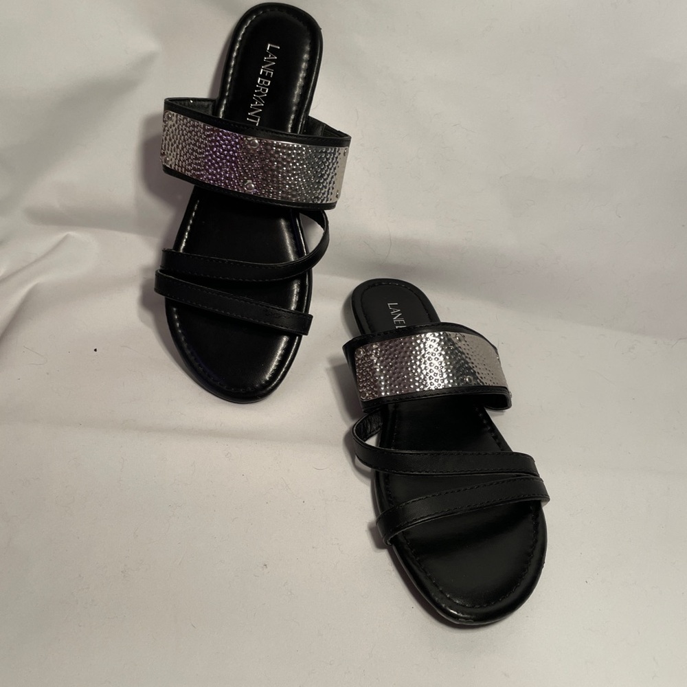 Lane Bryant Women’s Slide Sandal black wedge silver metal ornament band 8 wide
